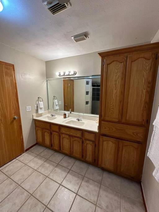 Mcallen 4Br With Pool, Shopping & More Экстерьер фото