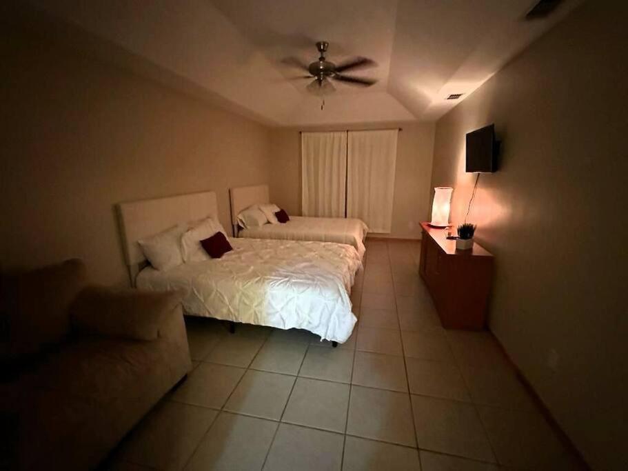 Mcallen 4Br With Pool, Shopping & More Экстерьер фото